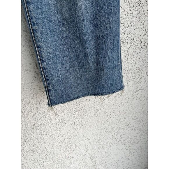 Johnny Was Boyfriend HR Raw Hem Cropped Jeans. - Size 31 - Blue - Picture 4 of 9